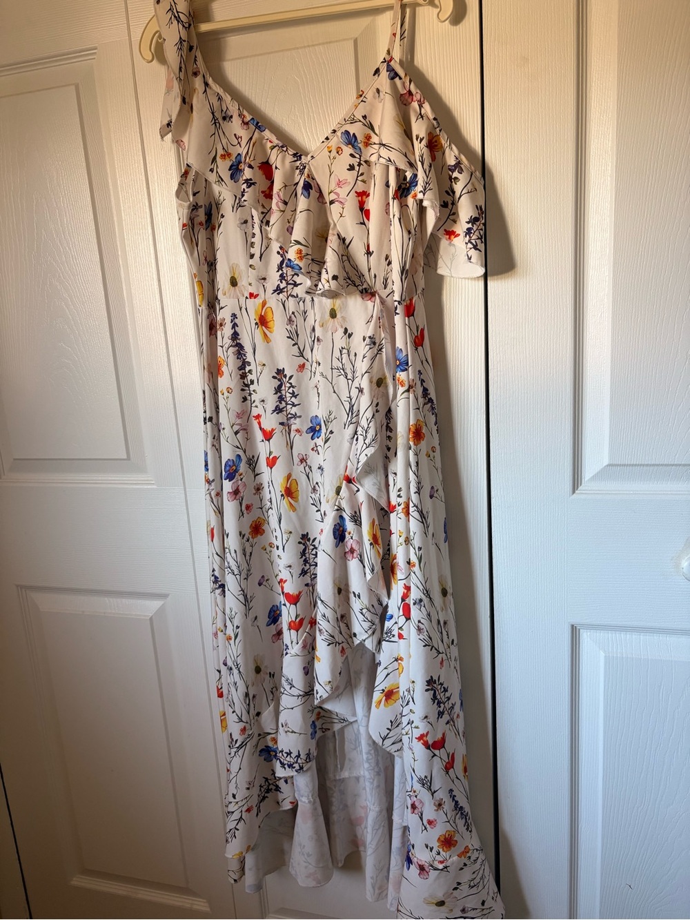 SHEIN Cream Floral High-Low Ruffle Maxi Dress